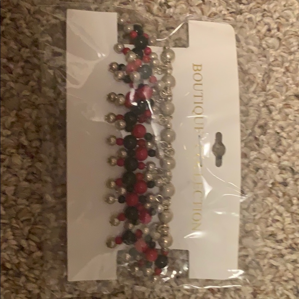 Bracelet black/red/silver beads Boutique